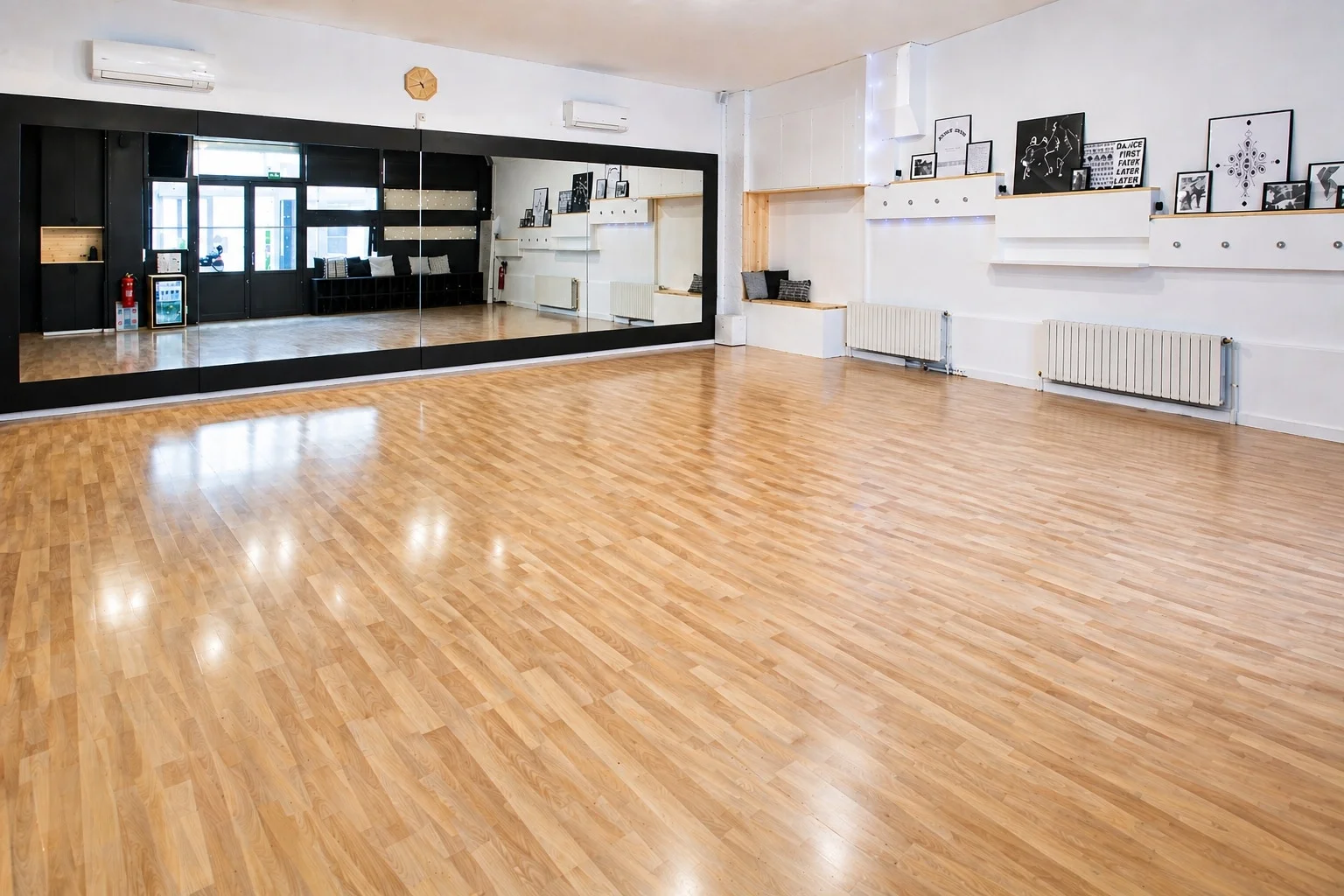 Espace de formation Pilates Matwork lors d’une session Gotham Institut